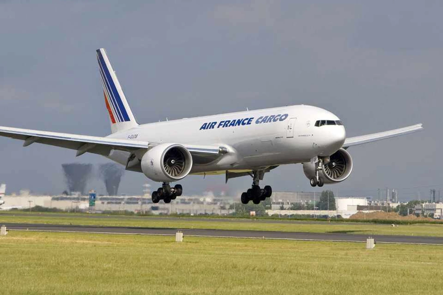 Boeing 777 cargueiro da Air France em Le Bourget