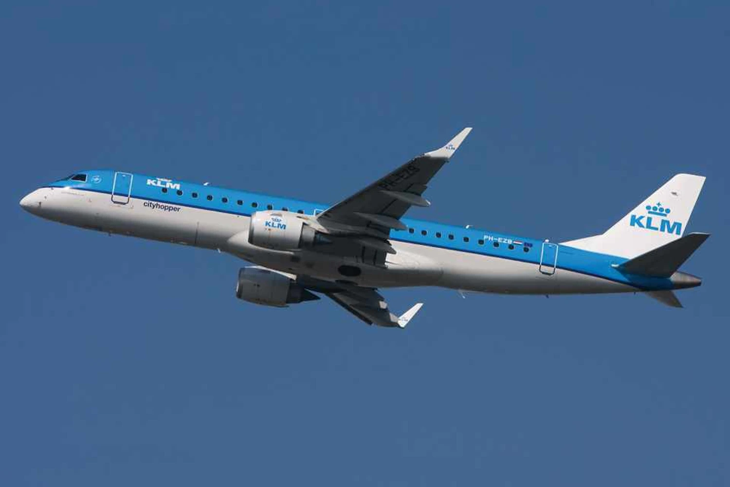 Embraer anuncia vendas em Le Bourget