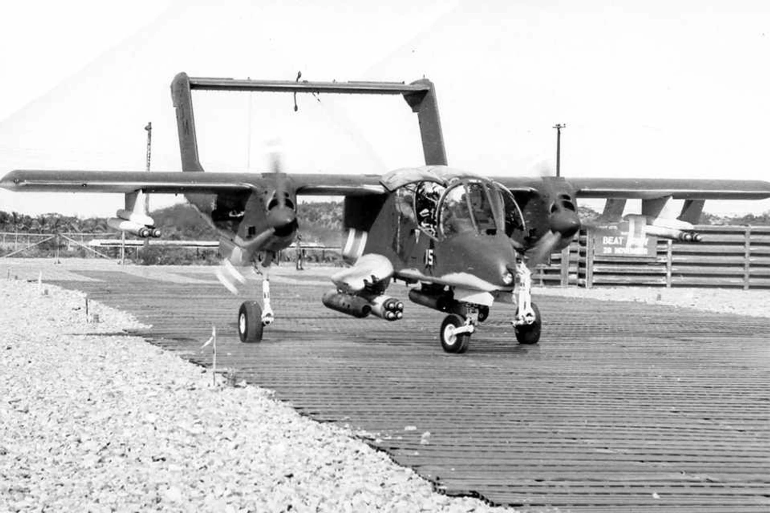 Boeing considera reabrir produção do OV-10