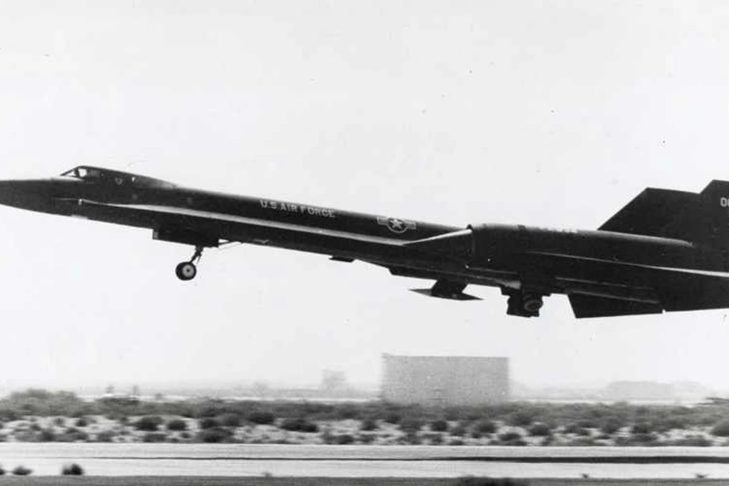 Lookheed Martin YF-12 - 3.661 km/h