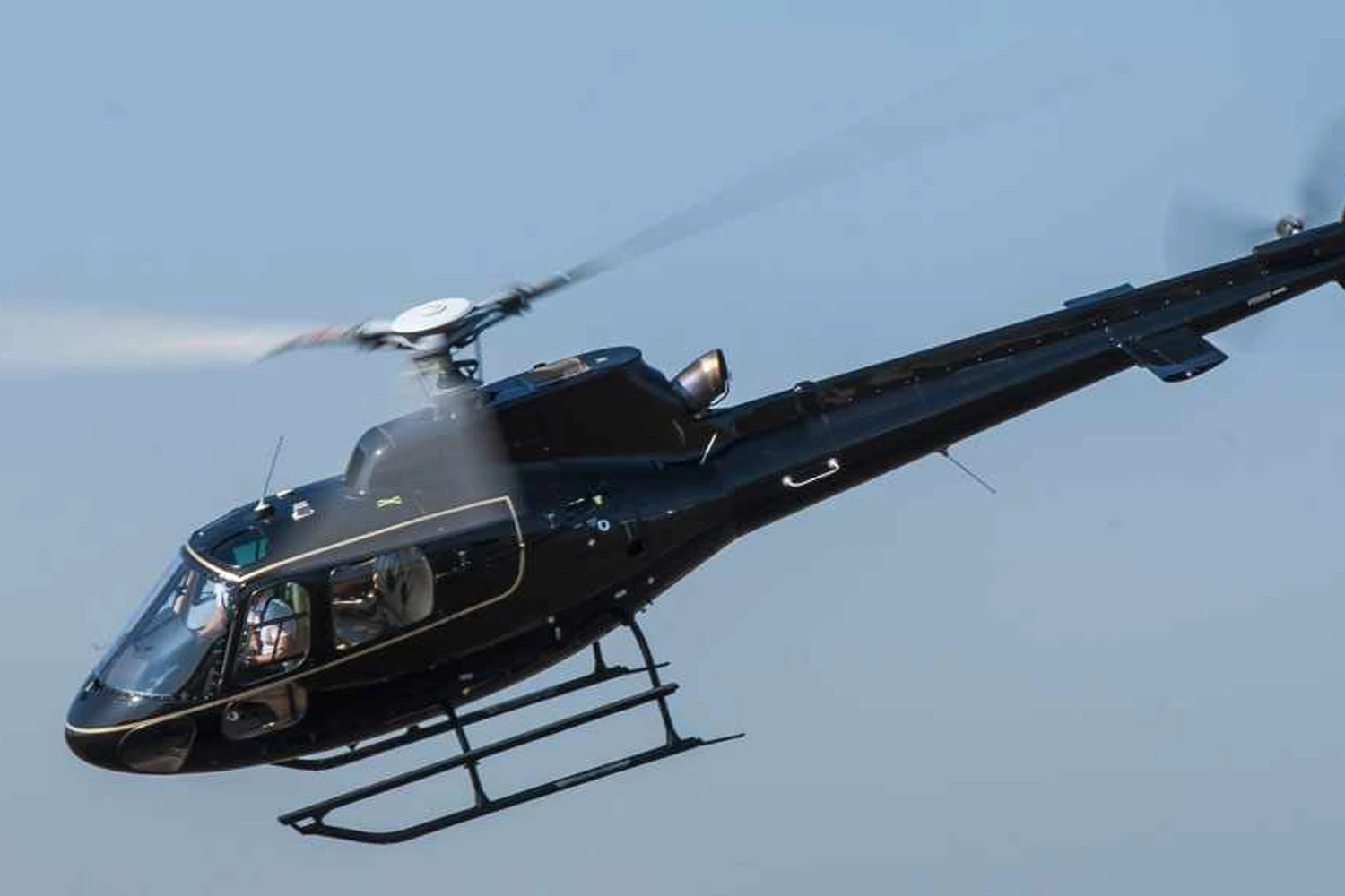 A maioria das operações de pousos e decolagens registradas pela ABAG são de helicópteros (Imagem - Bell)