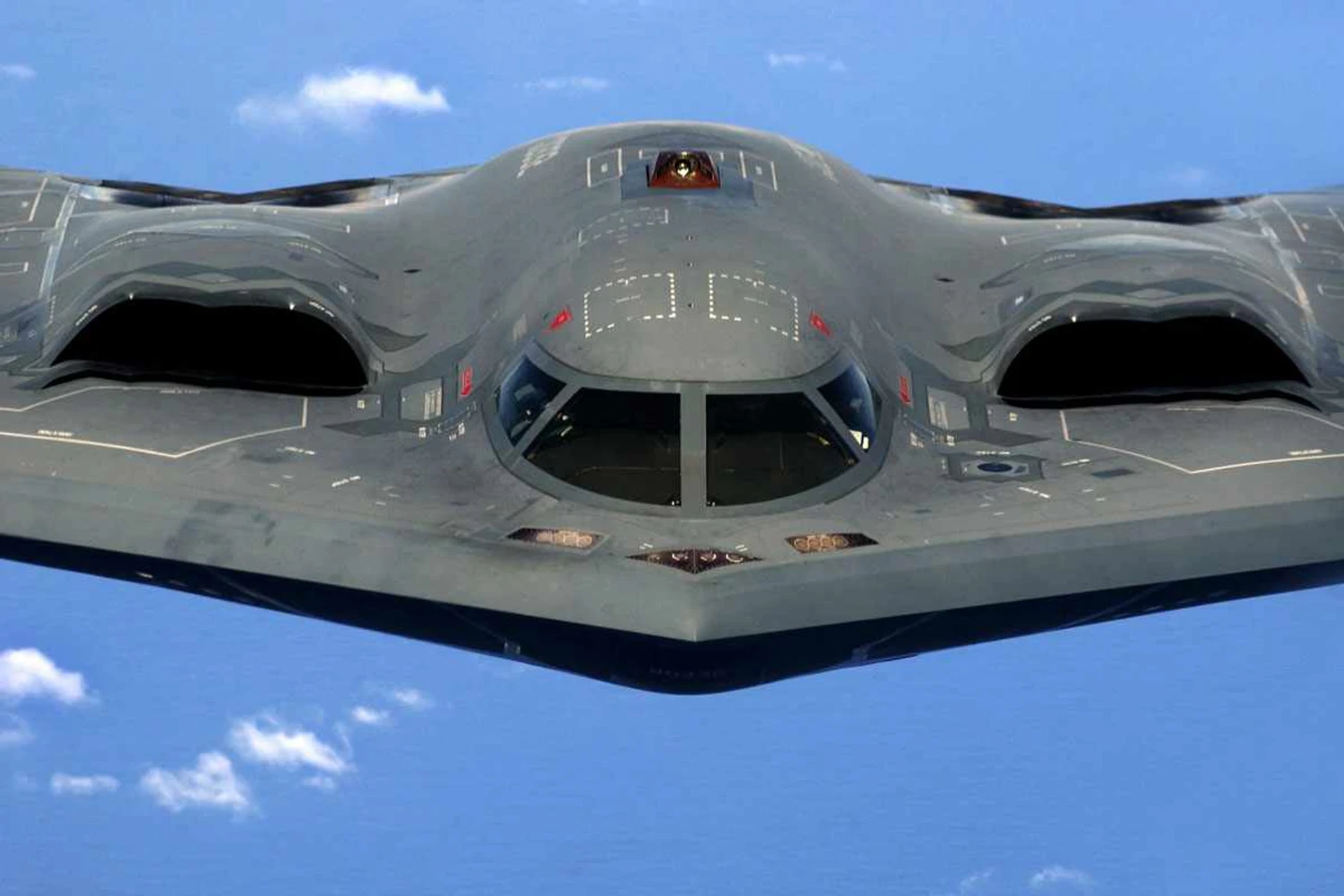 EUA posicionam bombardeiros "invisíveis" B-2 na Ásia para conter a ameaça chinesa