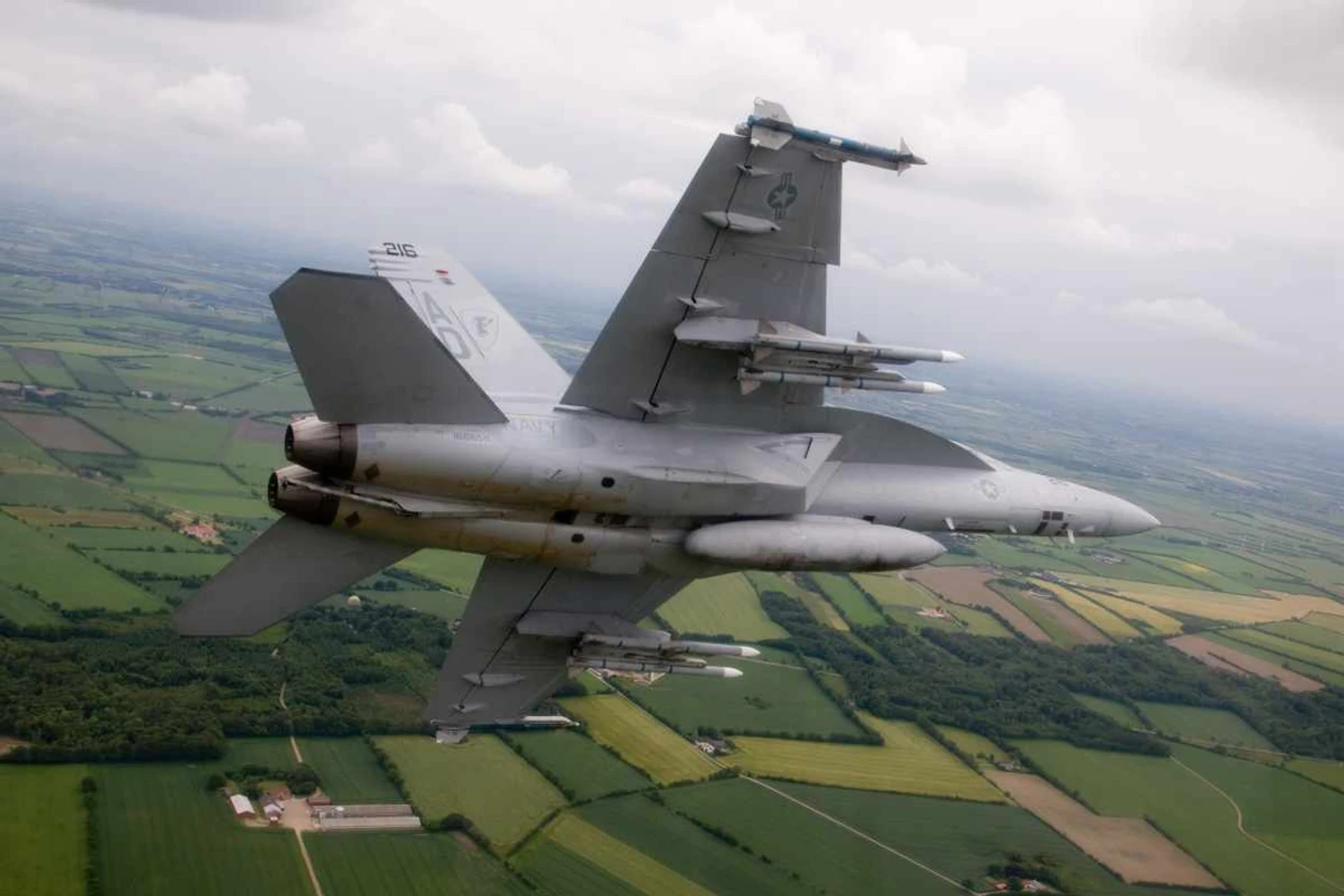 Ficha Técnica: Boeing F/A-18 Super Hornet