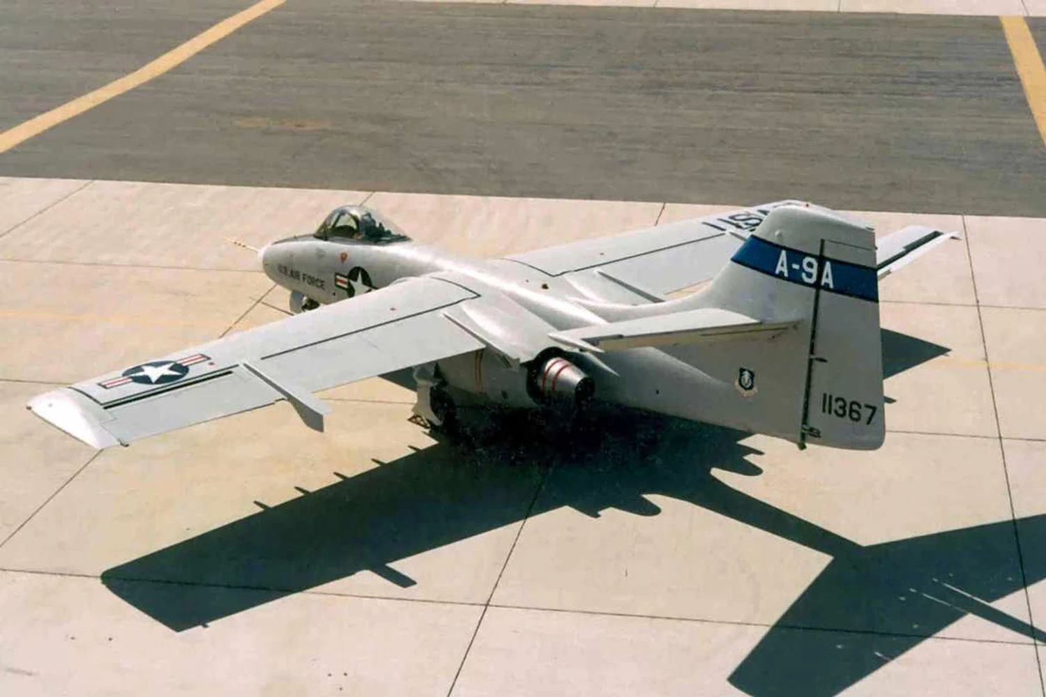 A ousadia do rival A-10 matou o convencional YA-9, da Northrop