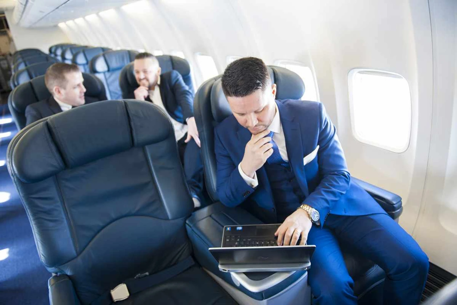 Maior empresa “low-cost” da Europa, Ryanair adere ao luxo