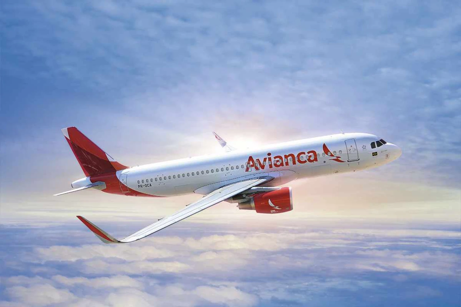 Avianca inicia operação com pousos quase sem visibilidade