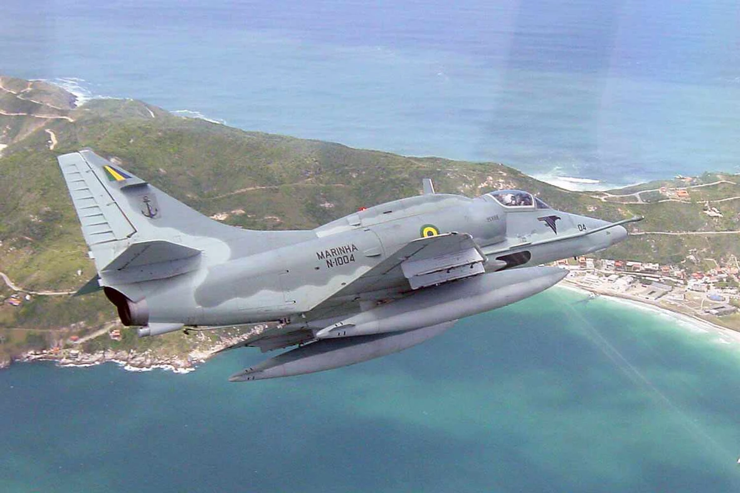 Embraer inicia modernização de último caça AF-1 da Marinha