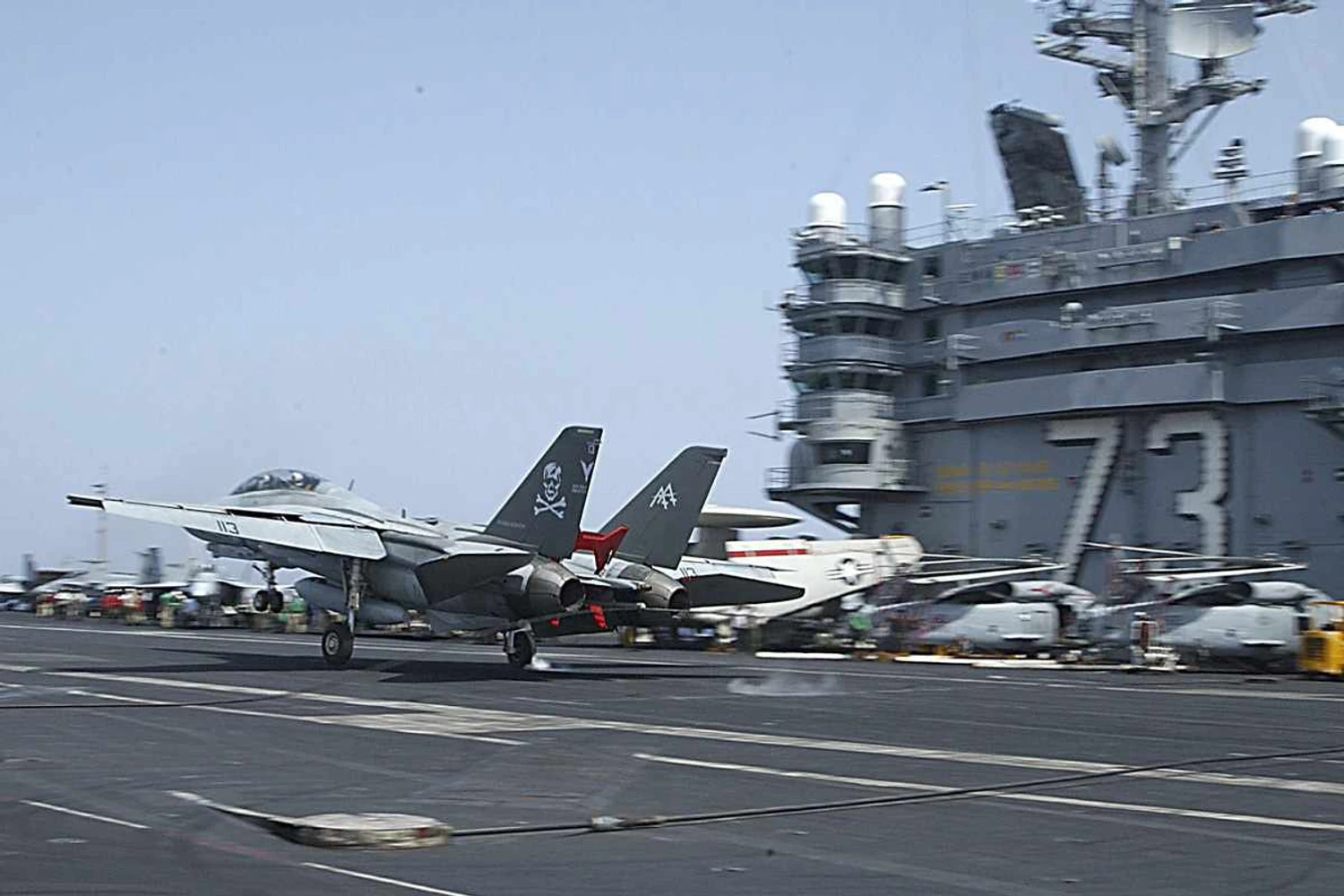 O F-14 com os novos motores da GE: voos mais confiáveis