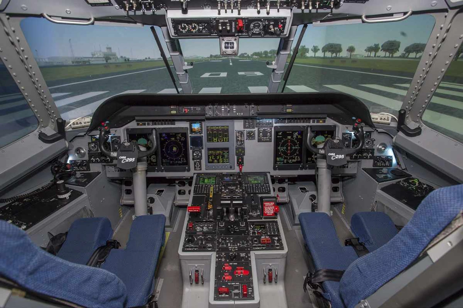FAB aciona novo simulador de voo do C-105 Amazonas