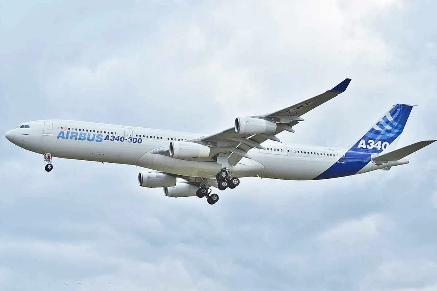 Quatro jatos Airbus A340 “desapareceram” no Irã