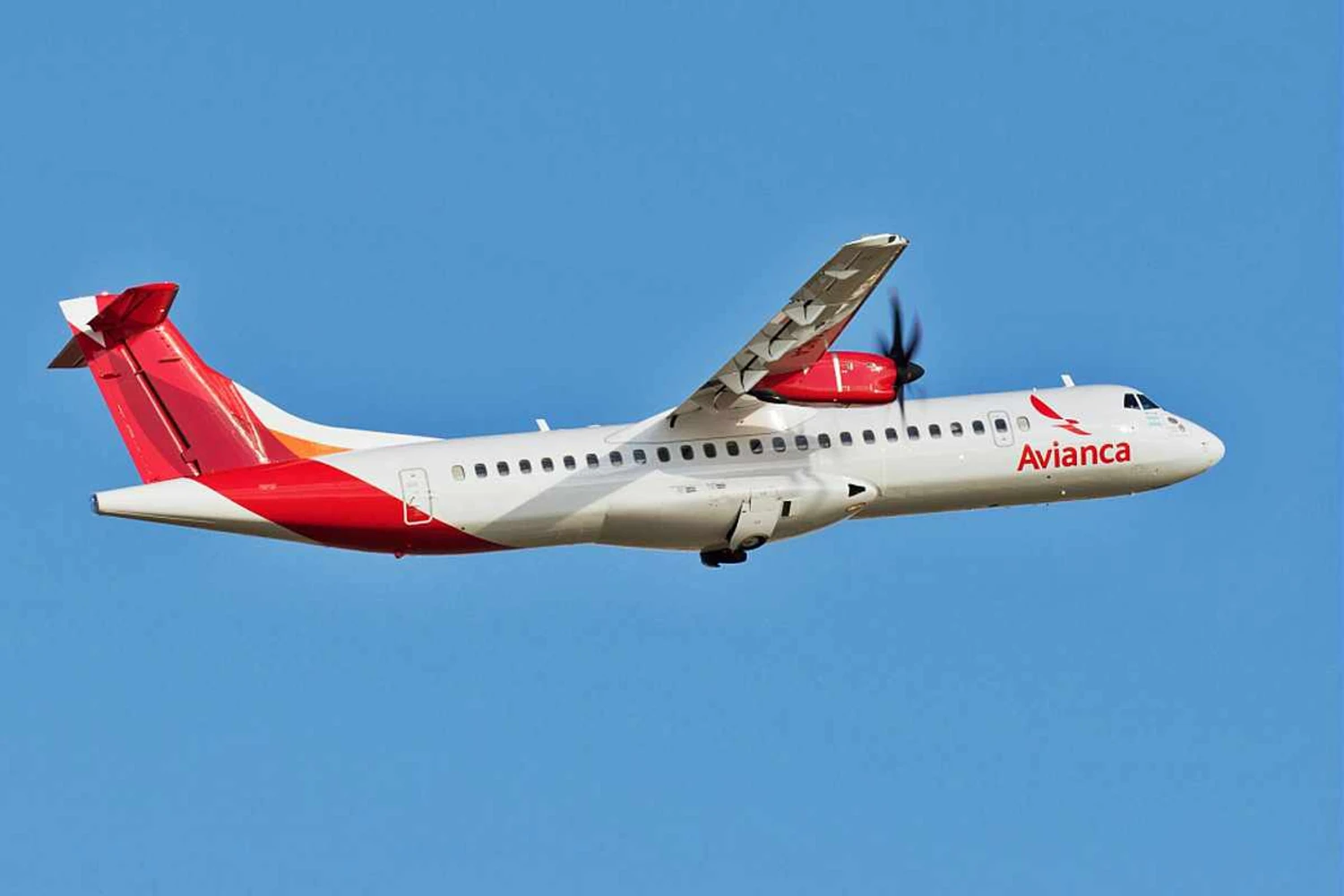 Assim como irmã brasileira, Avianca Argentina está em crise