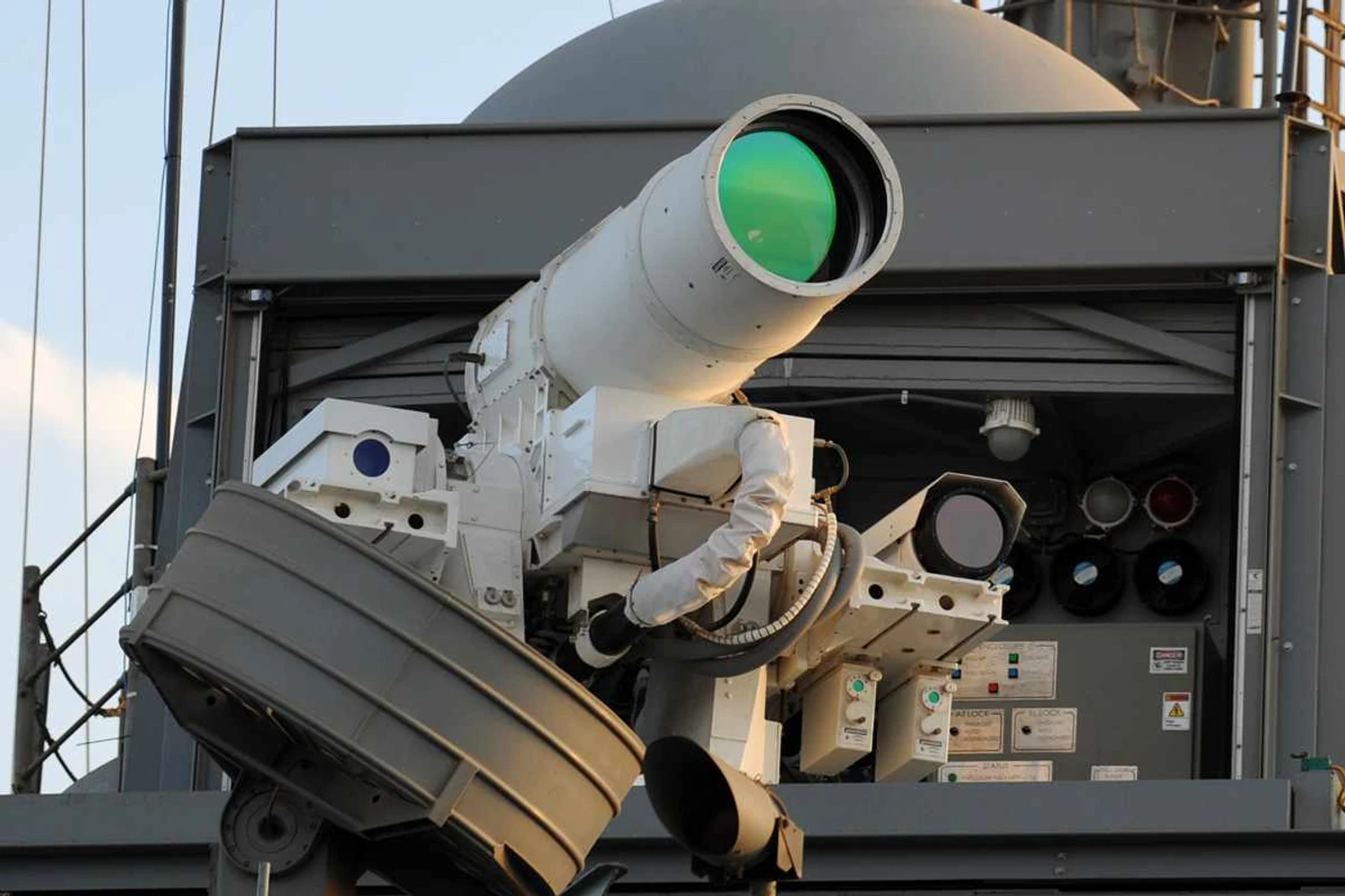 Ícone da ficção científica, arma a laser já é testada nos EUA
