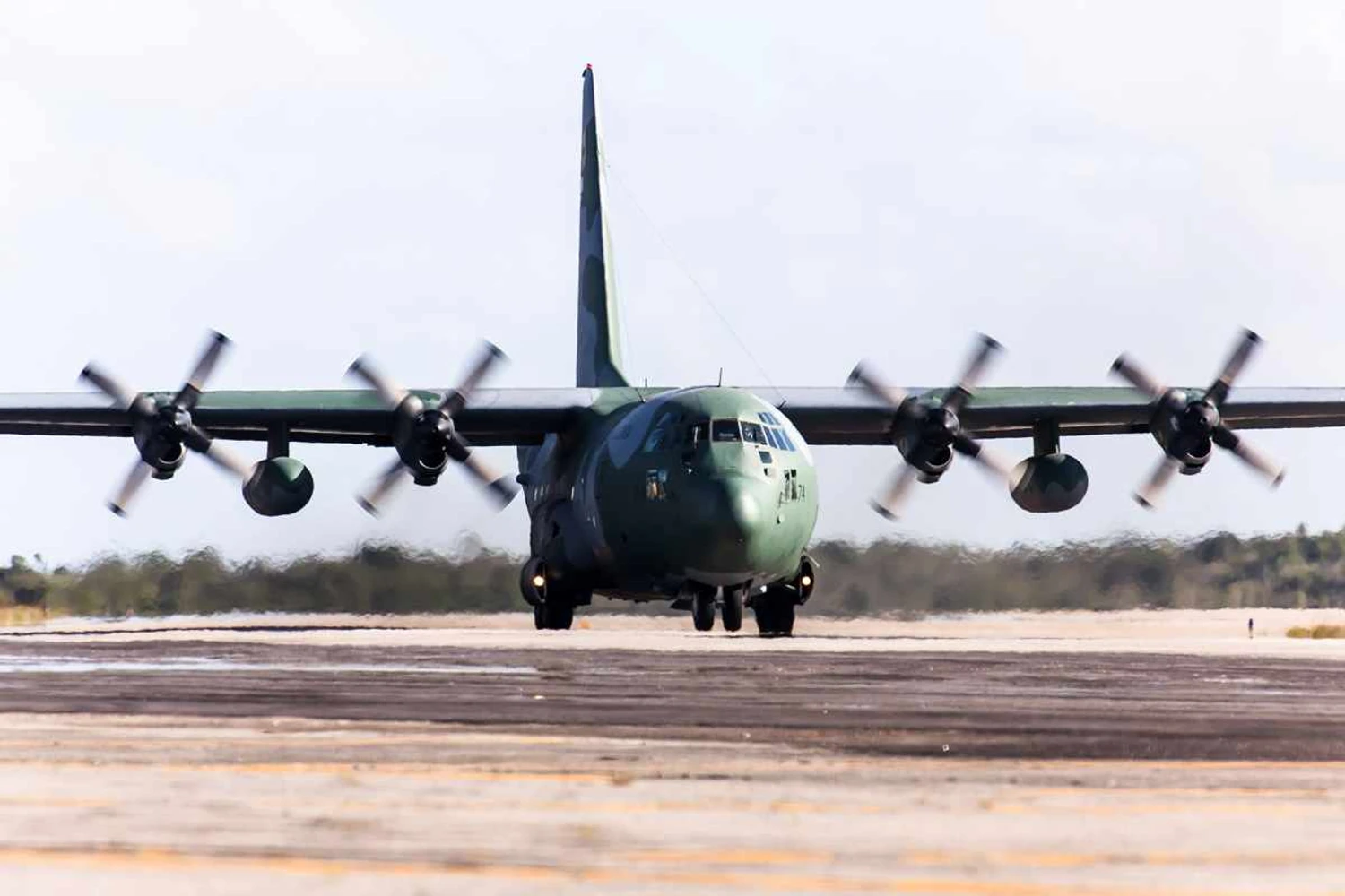 FAB envia Hercules para apoiar vítimas de enchentes no Peru