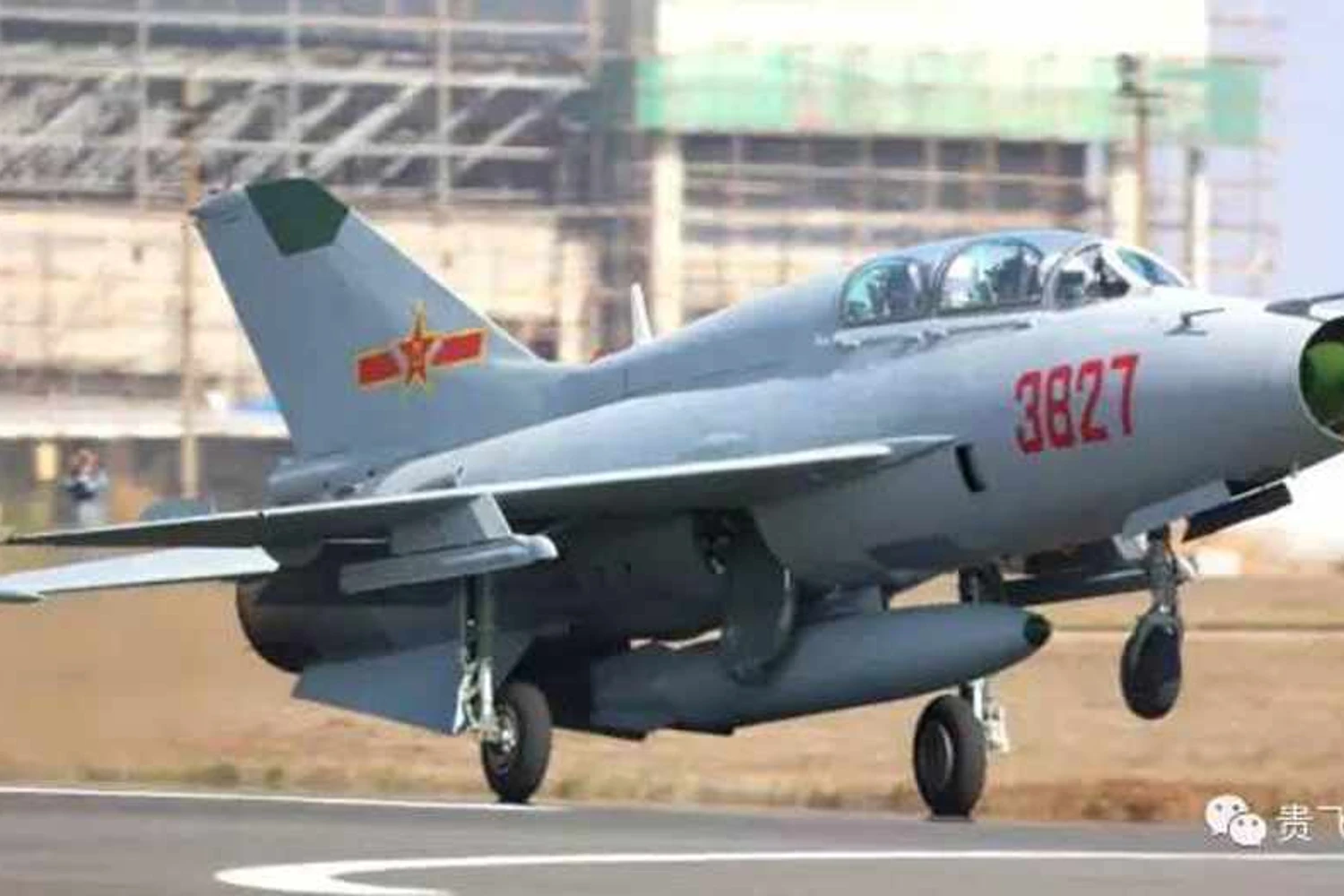 China planeja para este ano a retirada dos caças J-7, a versão local do MiG-21