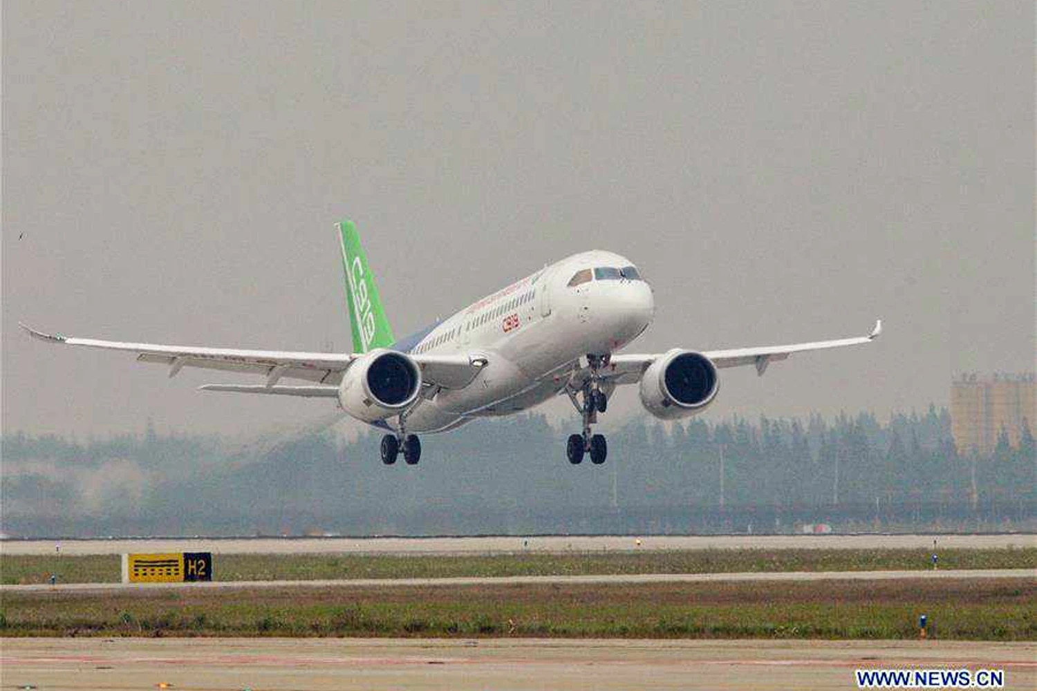 Jato chinês C919 tem produção ameaçada por falta de componentes ocidentais