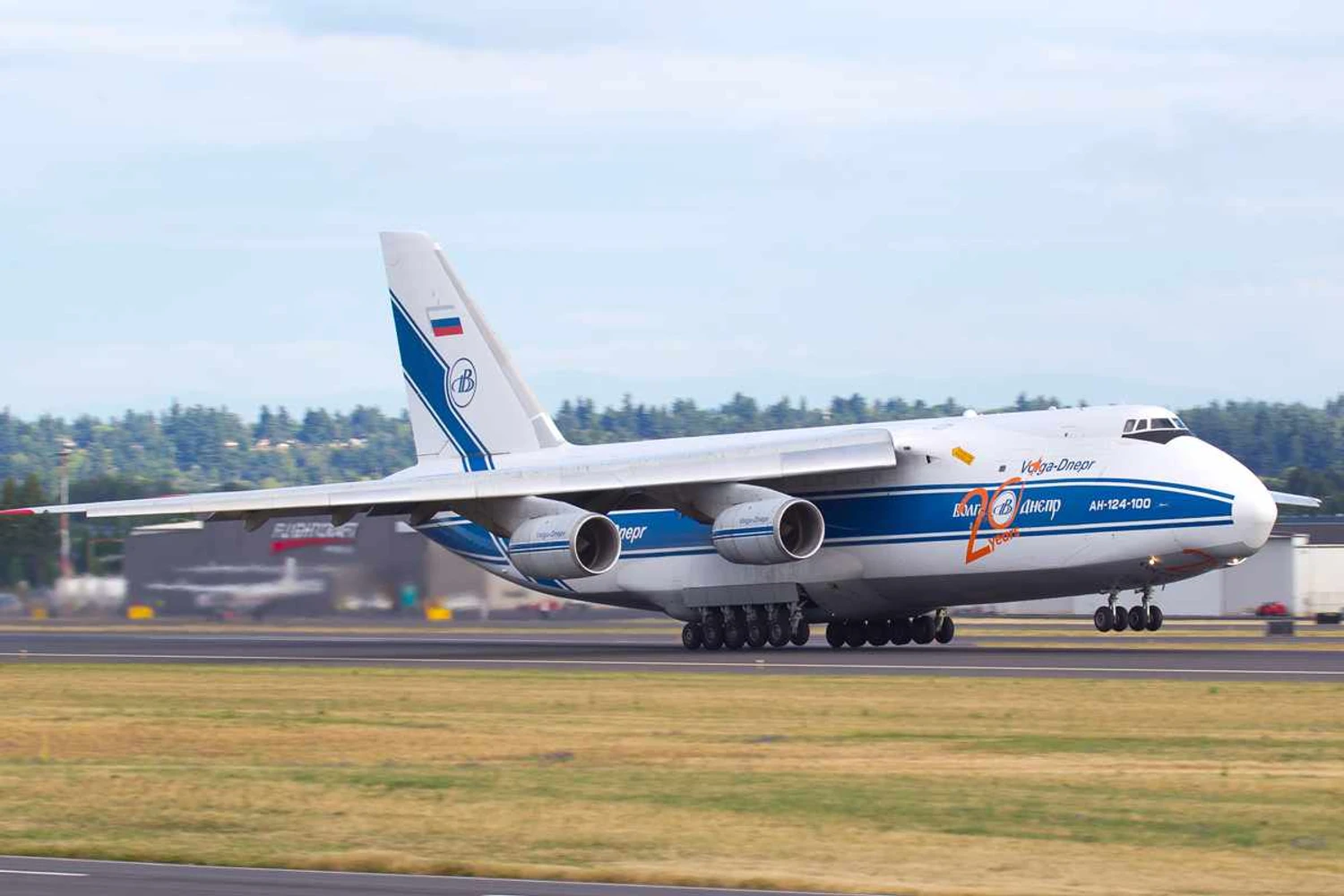 Antonov AN-124 vem para o Brasil neste mês