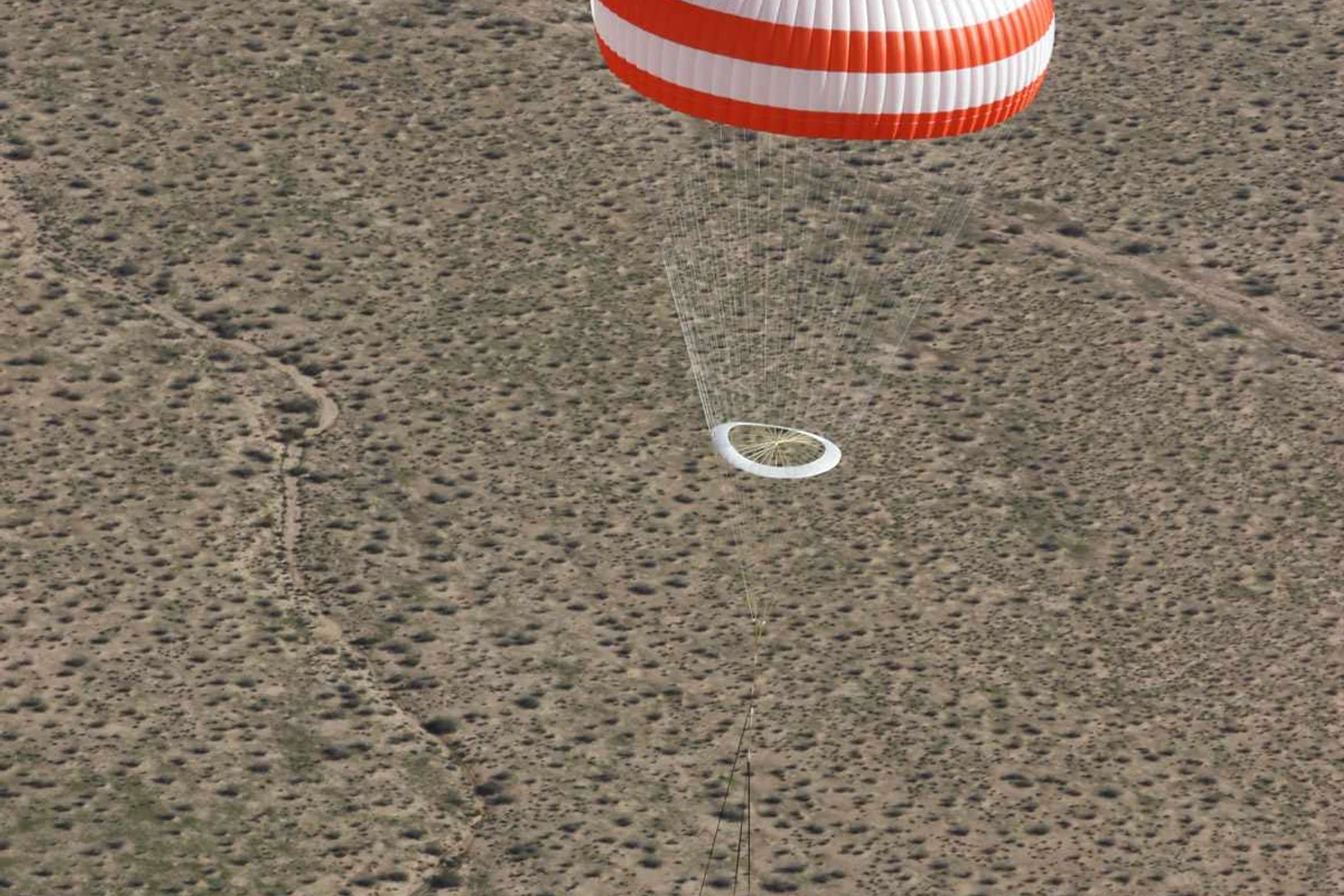 A Cirrus é conhecida por suas aeronaves equipadas com sistema de paraquedas de emergência (Divulgação)