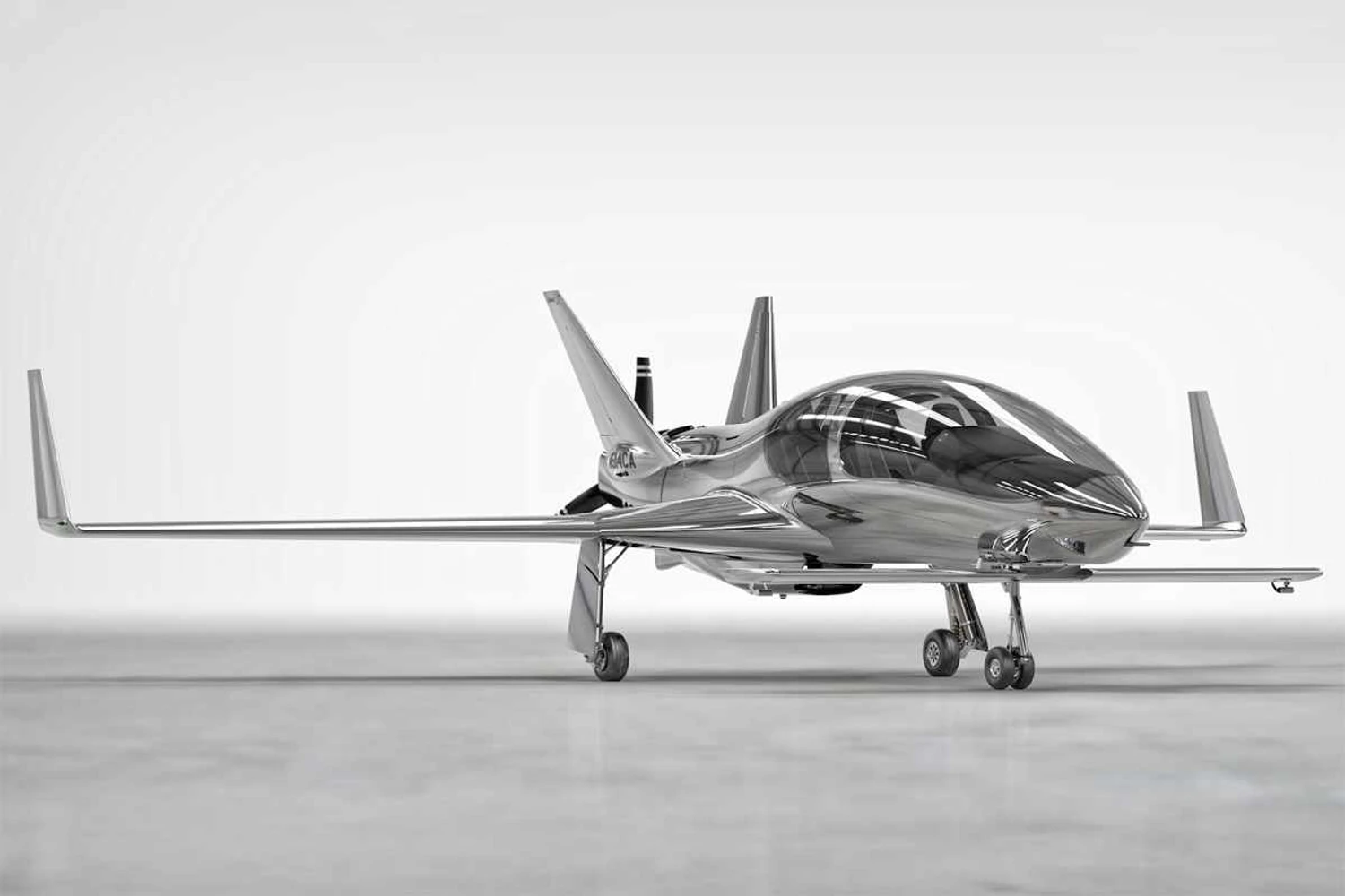 Avião privado que parece caça é oferecido no Brasil