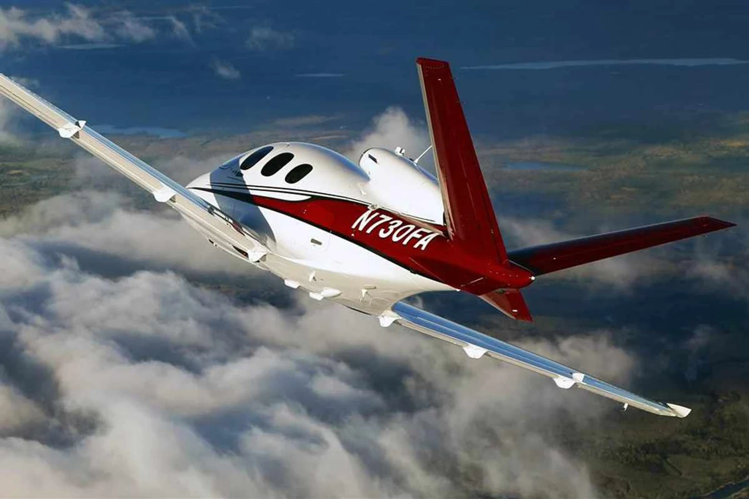 Primeiro jato executivo monoturbina do mercado (Cirrus)