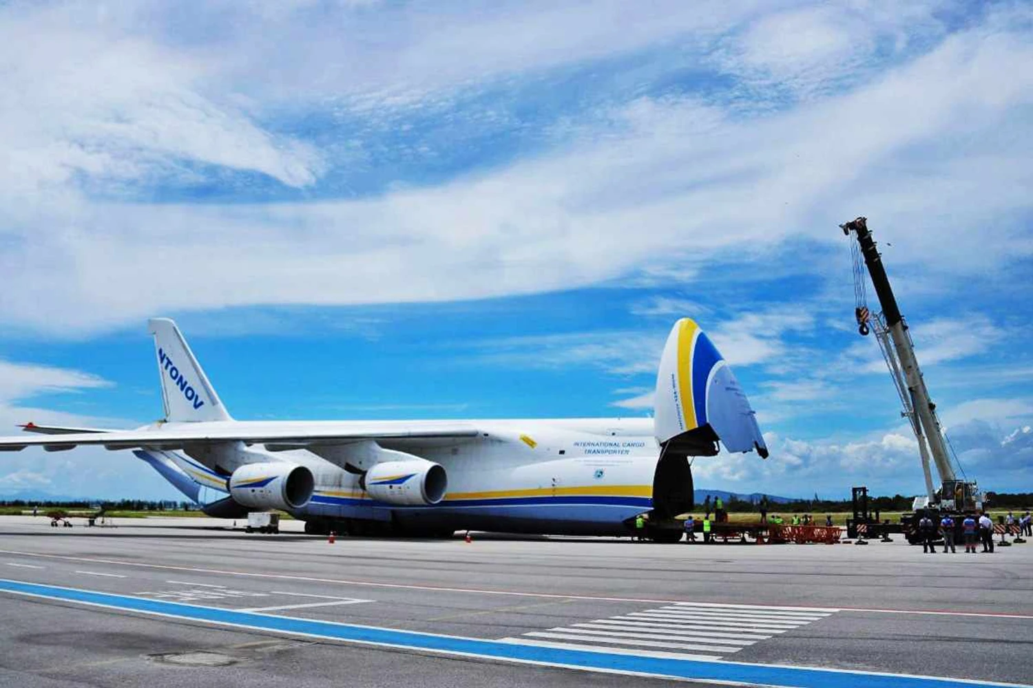 O Antonov An-124 de volta à Cabo Frio