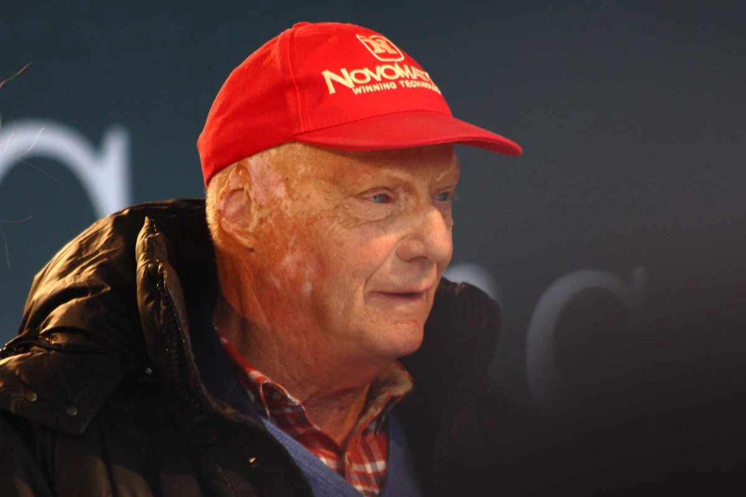 O ex-piloto Niki Lauda: obstinação das pistas levada para a aviação ( AngMoKio)
