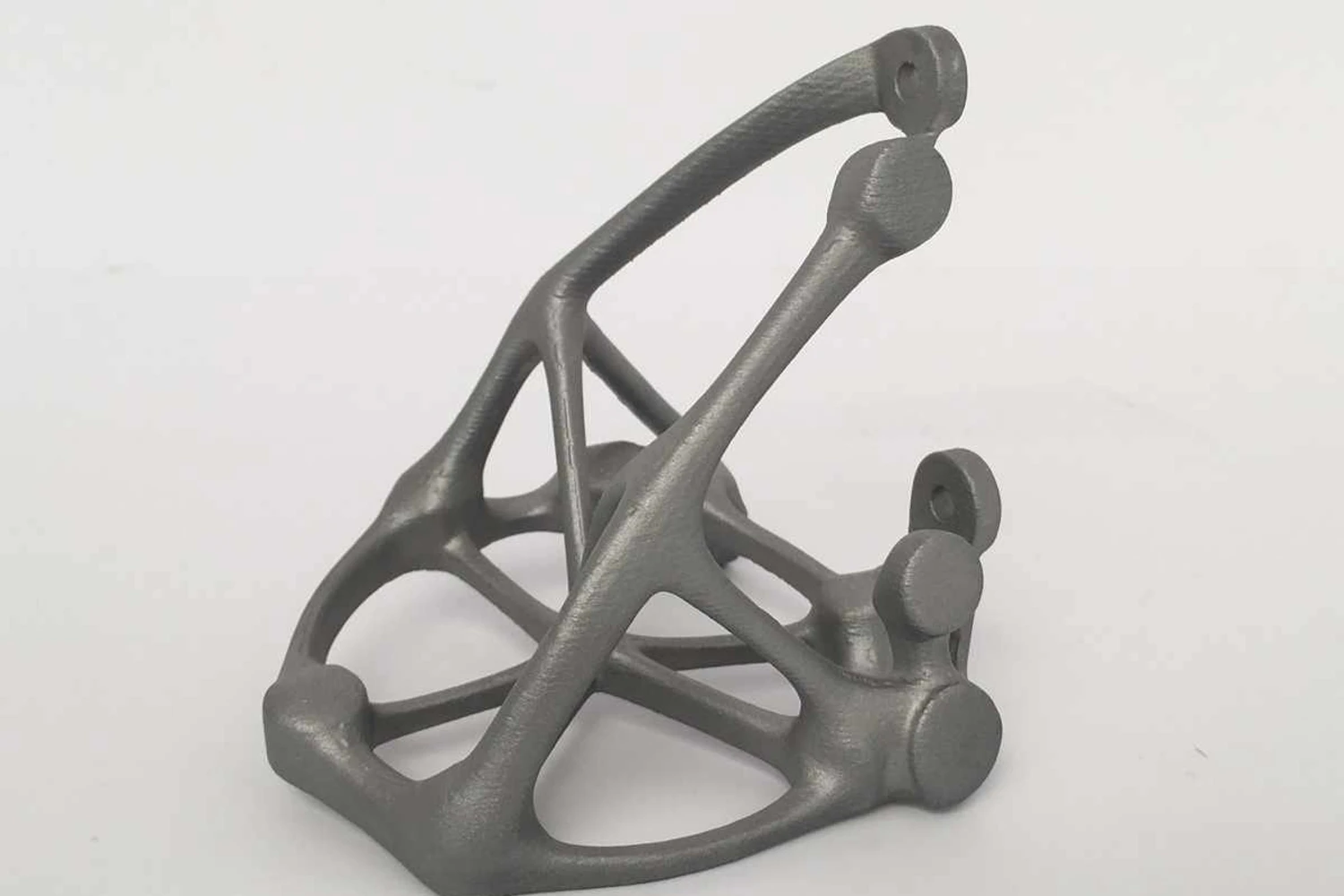 A Morf3D diz que um componentes feito em impressora 3D pode ser até 79% mais leve que um convencional (Morf3D)