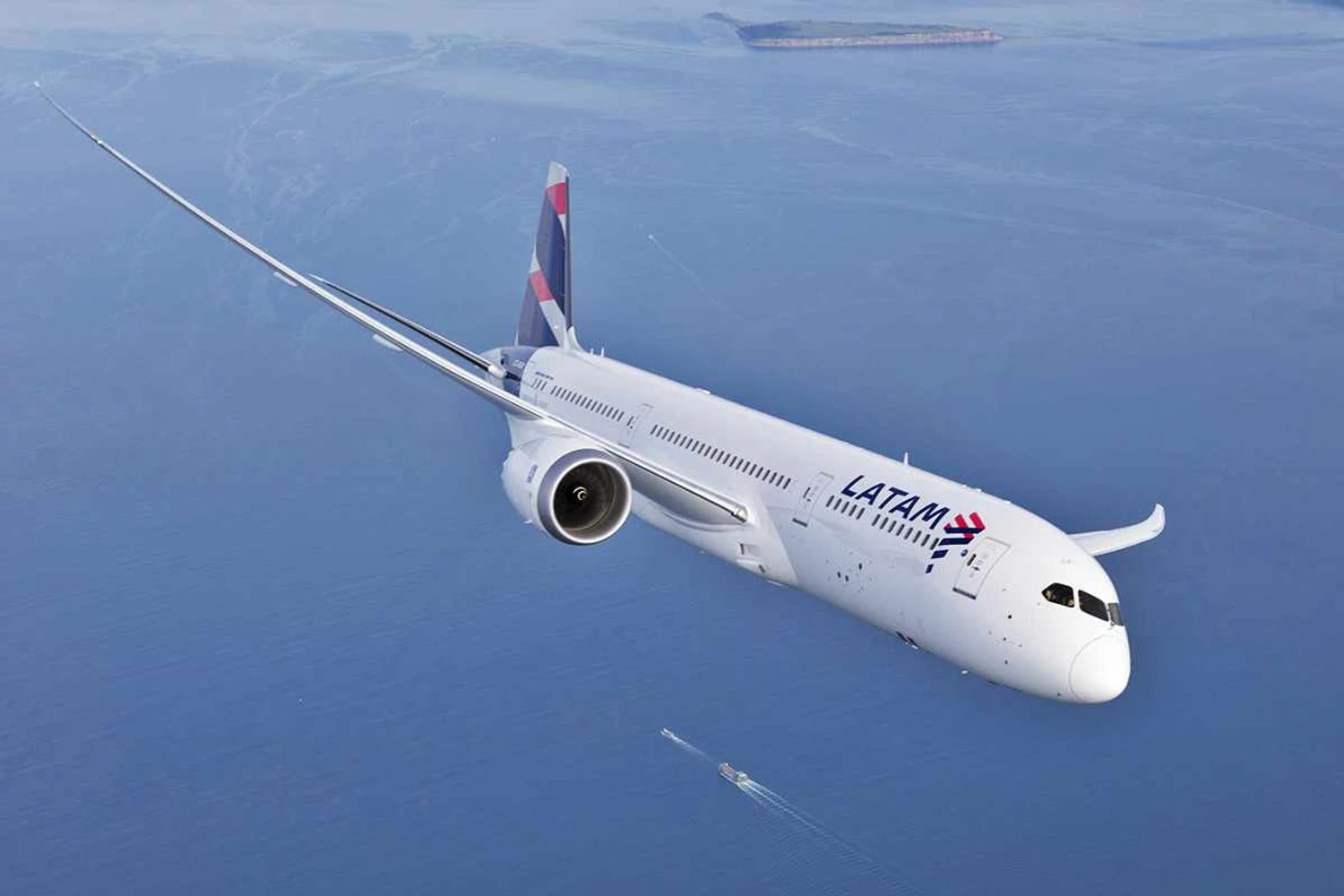Boeing 787 da LATAM (Divulgação)