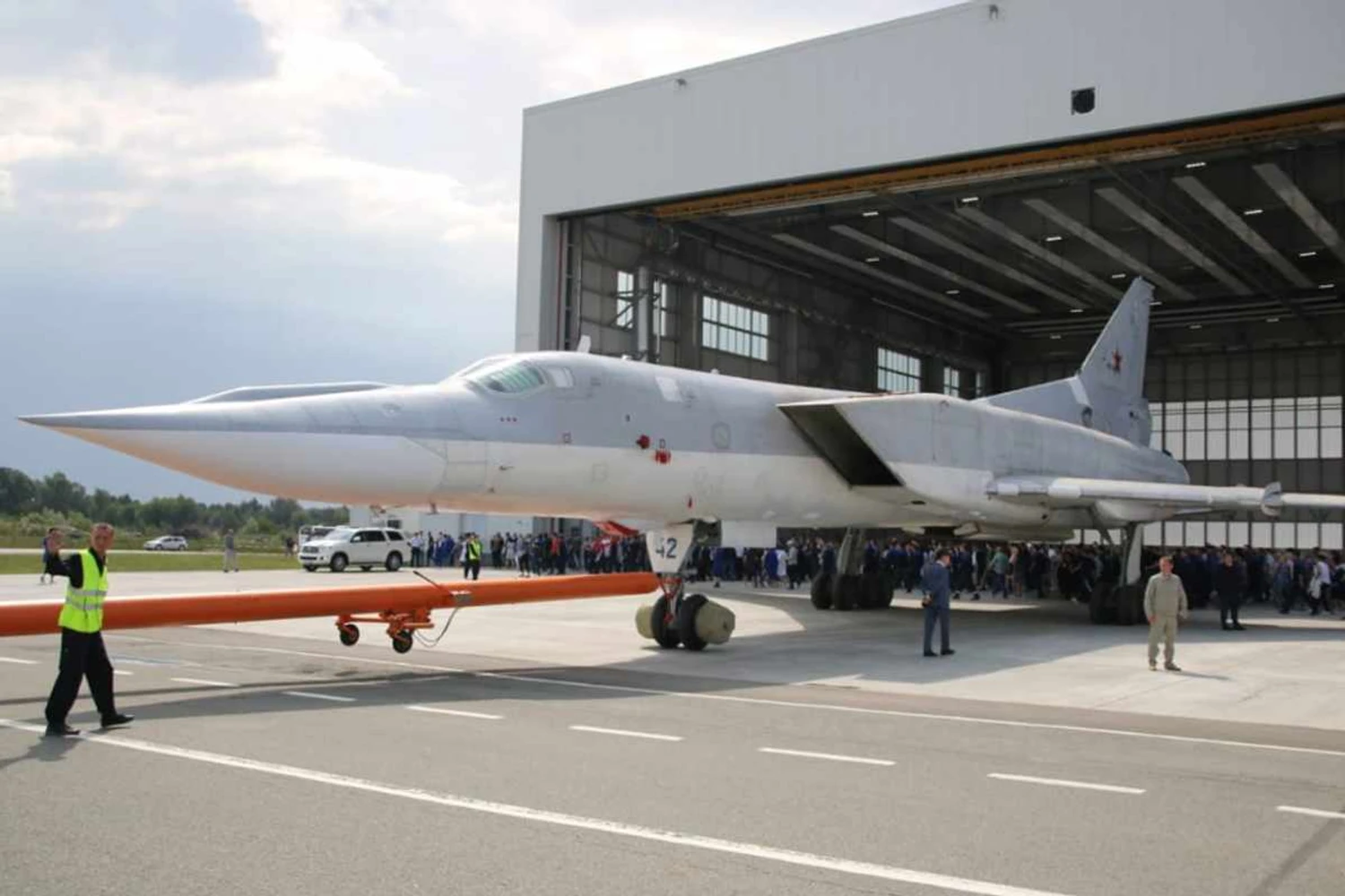 Tupolev apresenta bombardeiro Tu-22 modernizado na Rússia