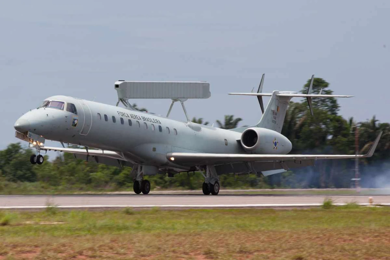 Embraer inicia modernização de “avião-radar” E-99 da FAB