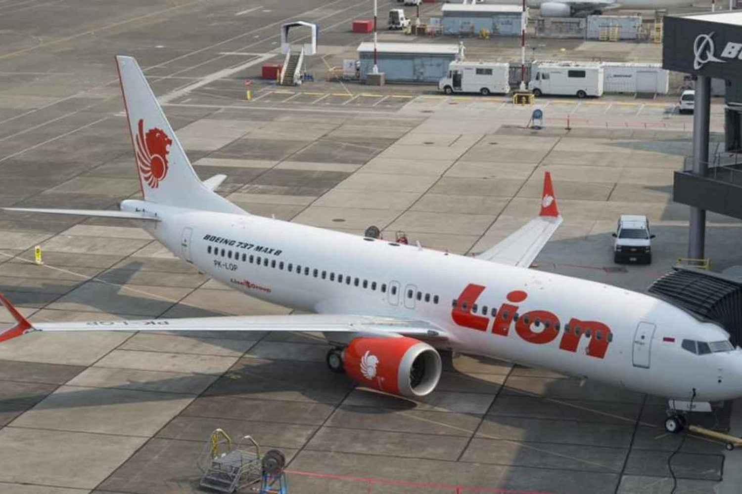 Boeing evita processo criminal nos EUA com acordo bilionário sobre acidentes com o 737 MAX