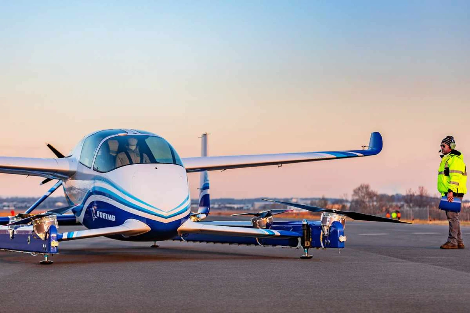 Táxi voador da Boeing realiza primeiro voo