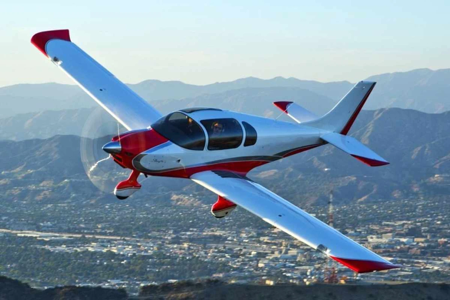 Estado do Espírito Santo ganha primeira fábrica de aviões