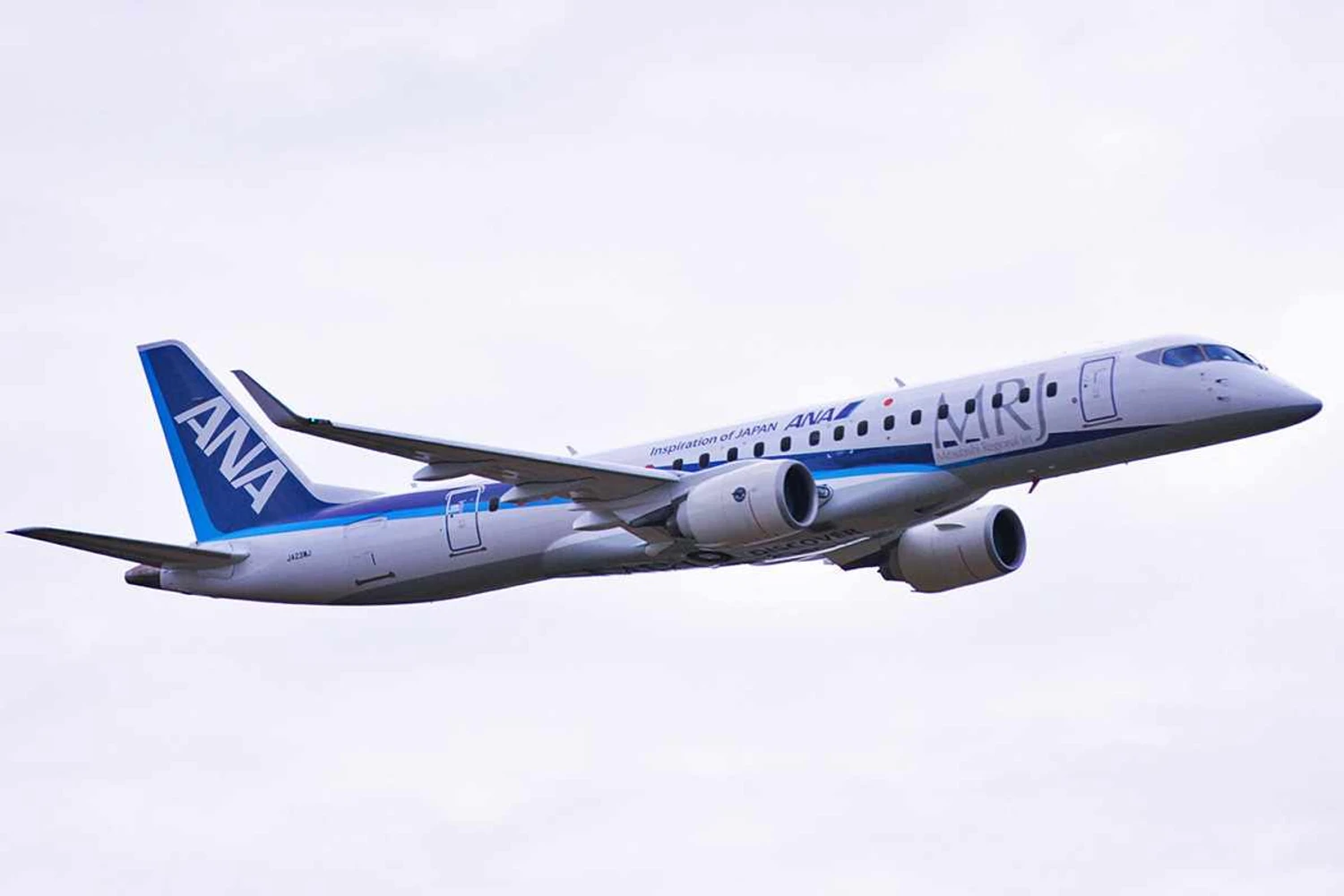 Mitsubishi pode lançar jato MRJ70 em junho