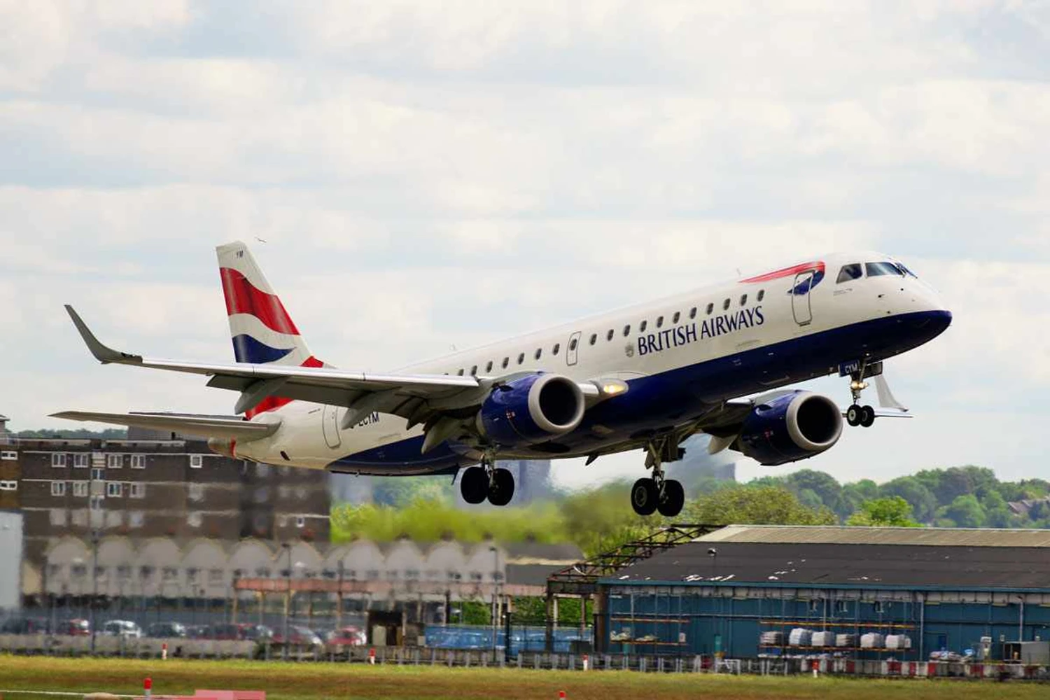 A subsidiária BA CityFlyer voa com uma frota exclusivda da Embraer (Aleem Yousaf)