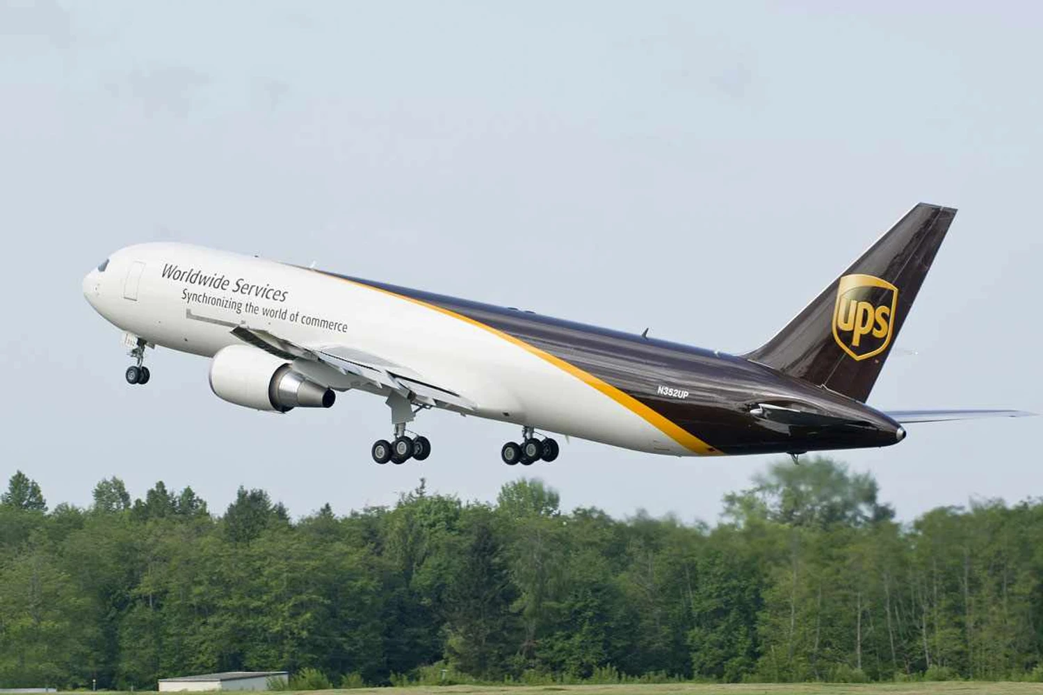 Boeing aumentará produção do 767