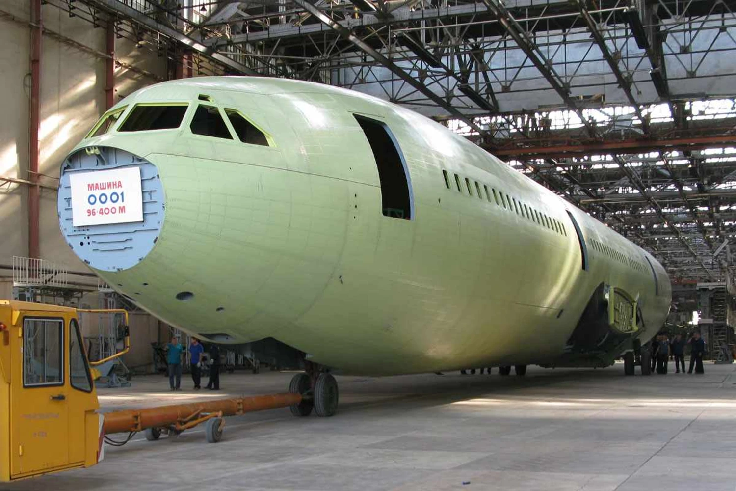 Rússia pode cortar verba do programa Il-96-400M, o avião que ninguém quer