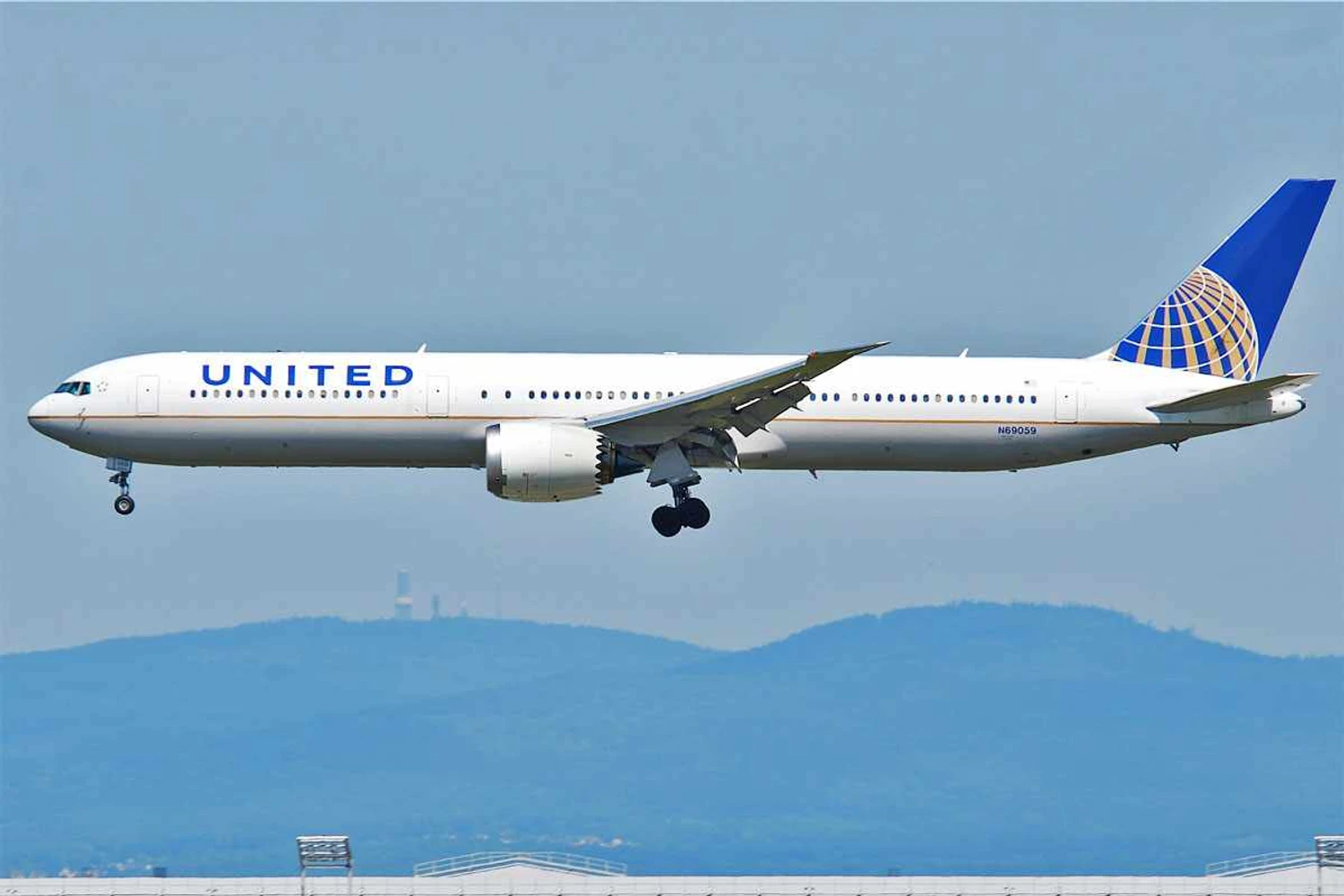 Boeing pode lançar um 767 remotorizado