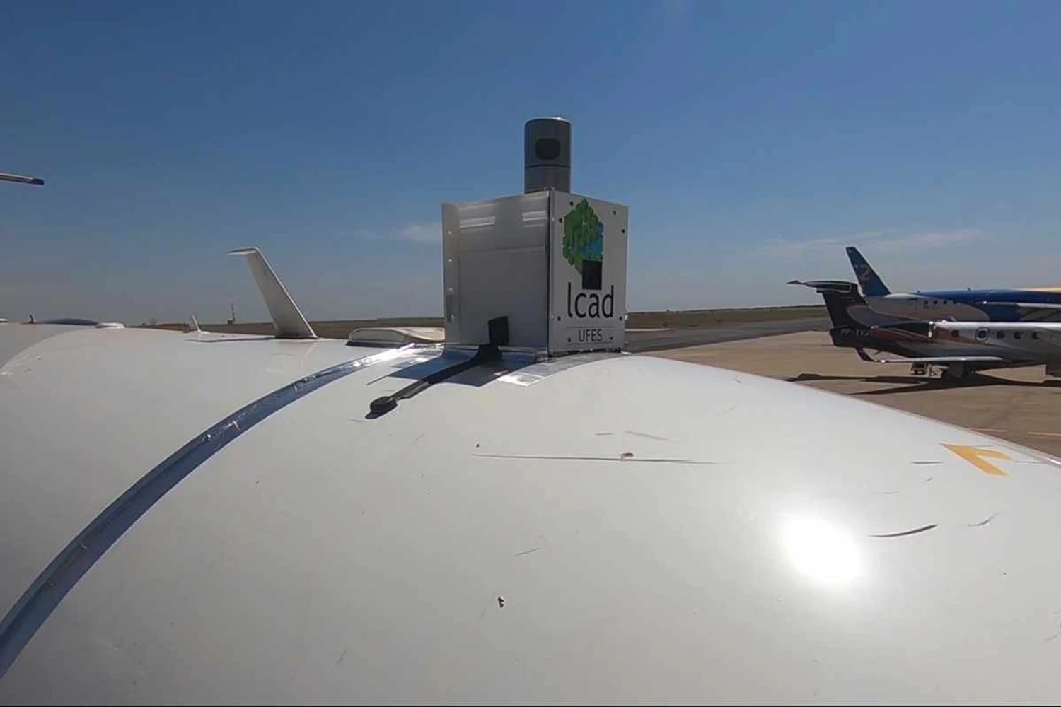 (Embraer)