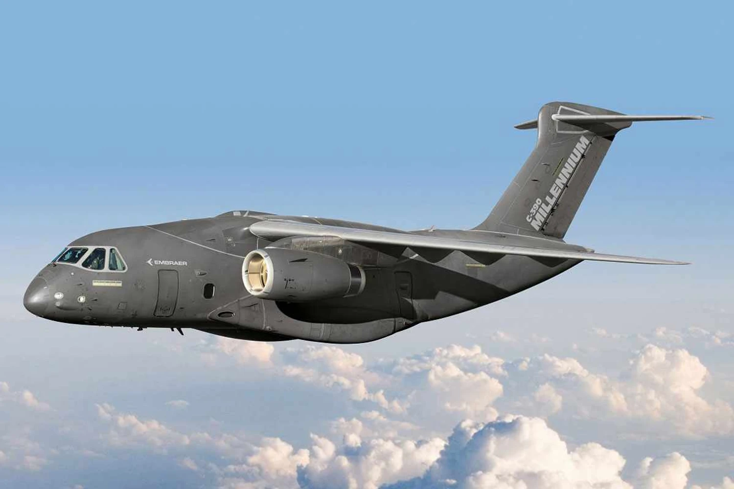 Embraer fecha parceria com empresas Fokker