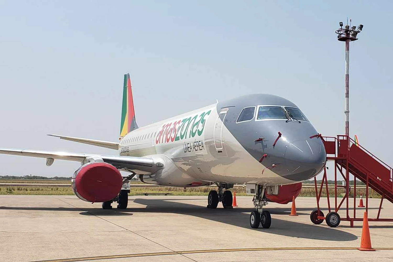 Arrendador CDB Aviation teria pedido devolução de jatos Embraer da Amaszonas