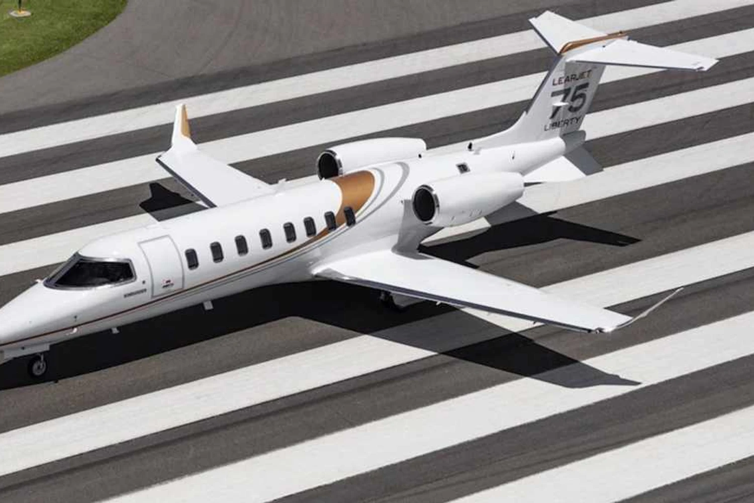 Bombardier negocia venda da unidade de jatos executivos para Textron