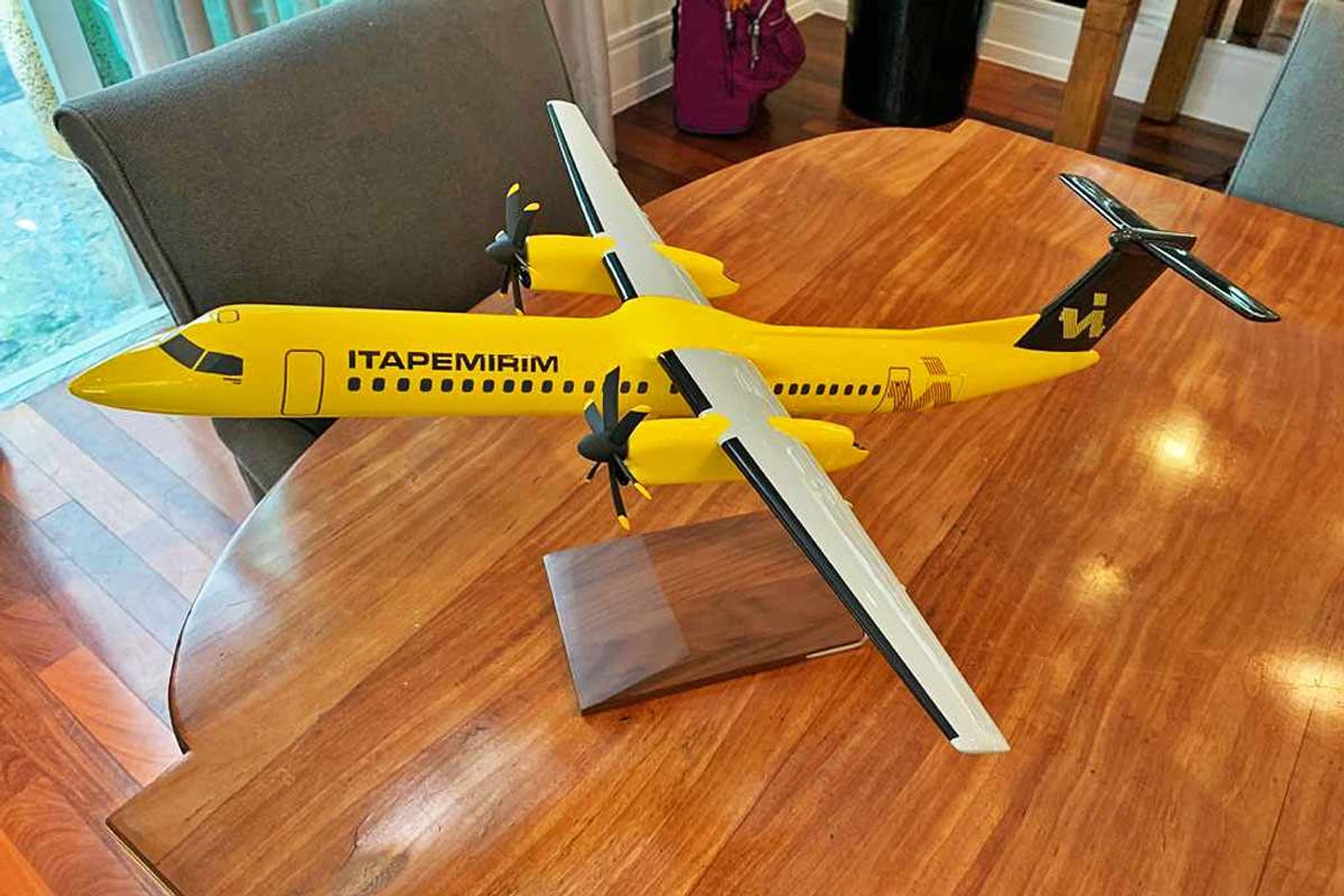 Em rede social, CEO da Itapemirim revela visual de futura companhia aérea