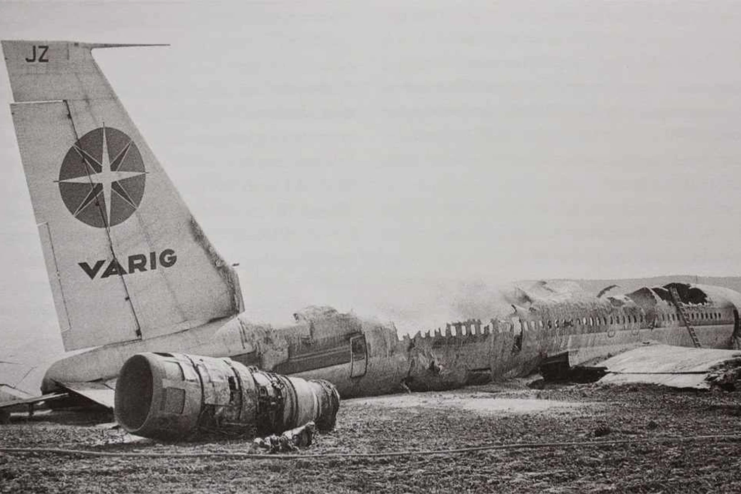 No pior acidente da Varig, um cigarro derrubou um Boeing 707 em Paris