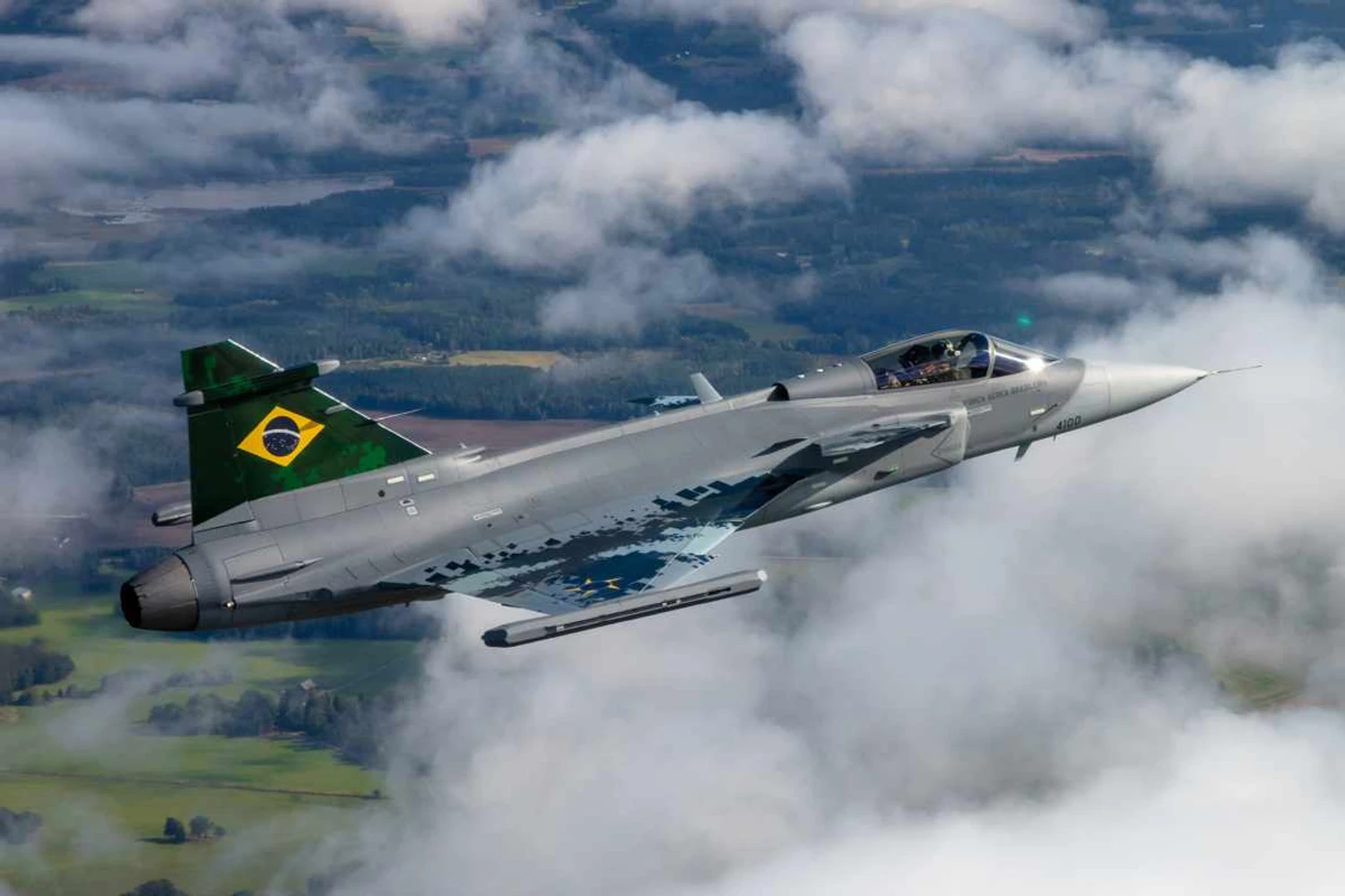 E se o Brasil não tivesse comprado os caças Gripen?