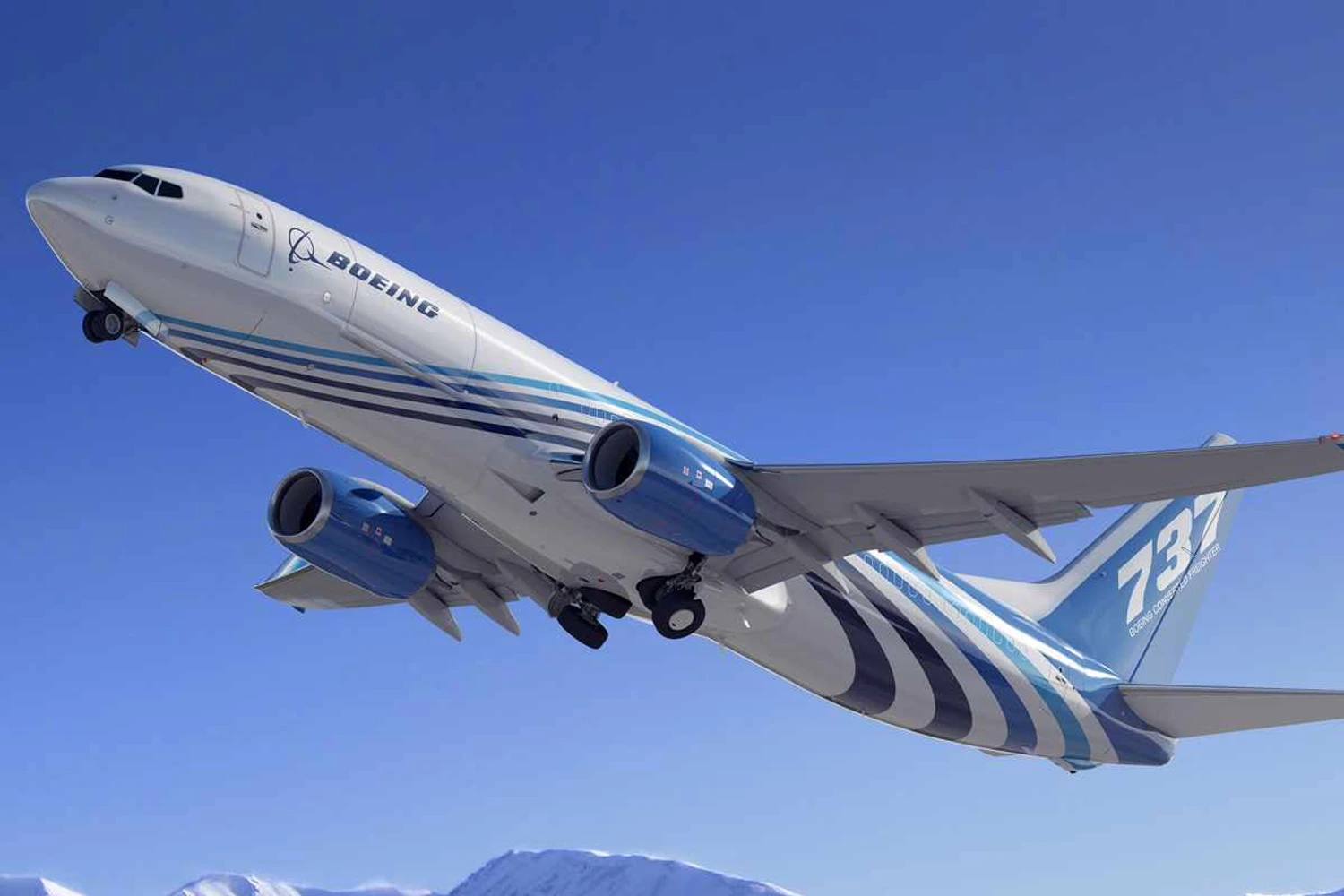 Boeing abre mais duas bases na Ásia para converter jatos 737-800 em cargueiros