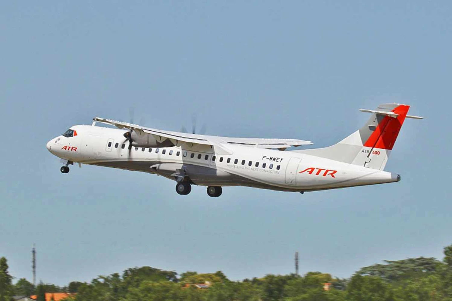 Empresa de leasing Avation encomenda mais cinco turboélices ATR 72-600