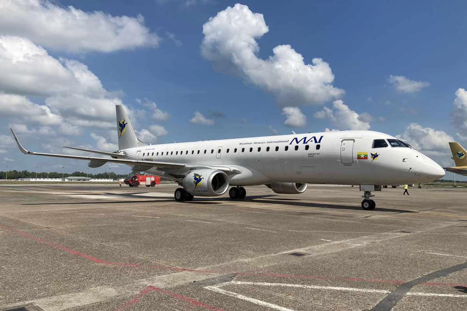 Embraer E190 passa a contar com mais três operadores