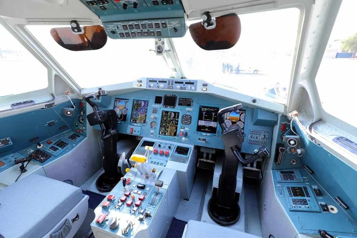 O Il-112V é o primeiro cargueiro russo com 'glass cockpit' (UAC)