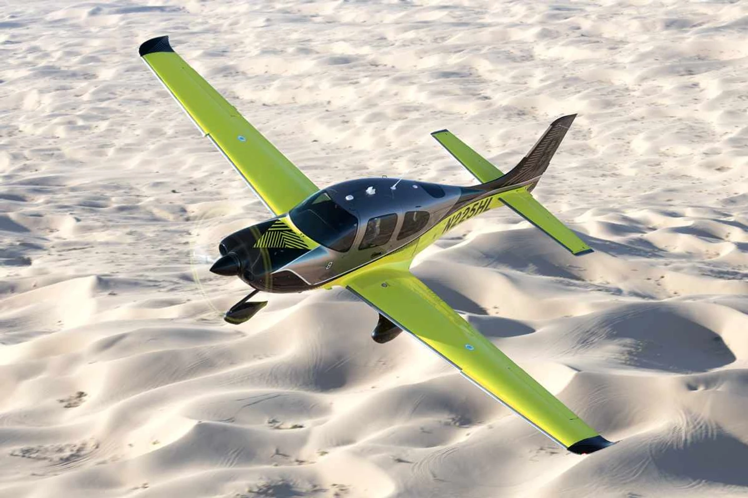 Cirrus lança versão limitada para celebrar 8.000 entregas da Série SR