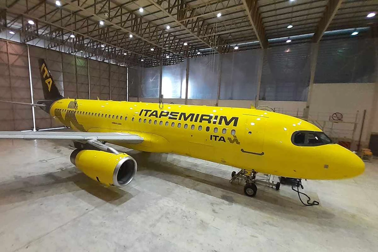 Nova companhia aérea brasileira, ITA apresenta seu primeiro A320